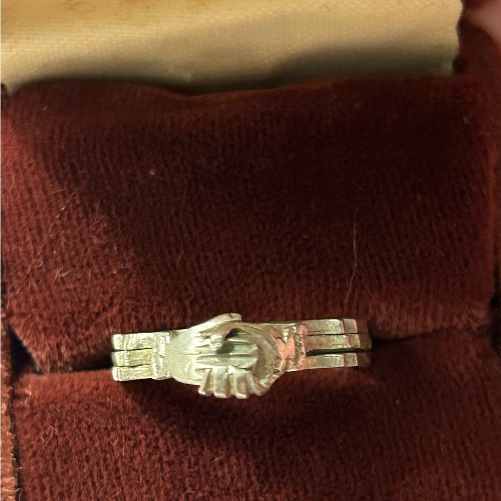 Silver Vintage Fede Gimmel Ring